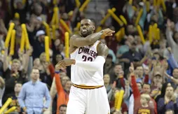 Avec trois shoots au buzzer en playoffs, LeBron James égale Michael Jordan