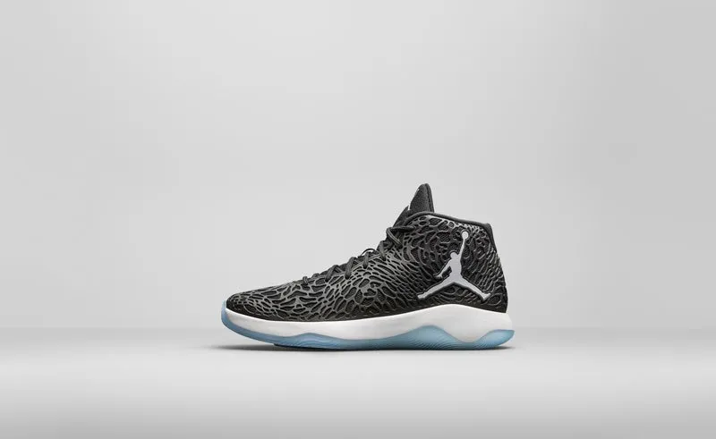 834268-011_A1_Lateral_HR_original