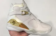 Du champagne et des cigares pour la Air Jordan 8