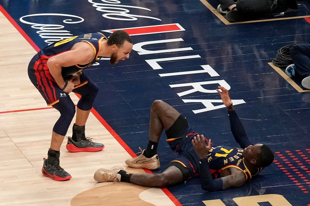 Dennis Schröder et les Warriors