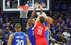 Les Pelicans cherchent toujours leur prochain pivot