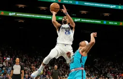 Les Hornets complètent leur collection de meneurs/arrières avec Spencer Dinwiddie
