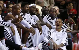 Miami débute par une victoire