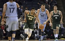 Les Bucks enfoncent encore les Grizzlies