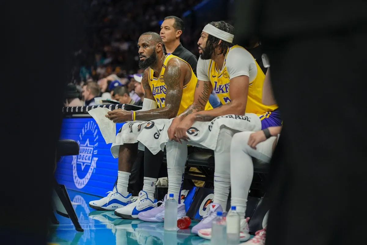 LeBron James et Anthony Davis