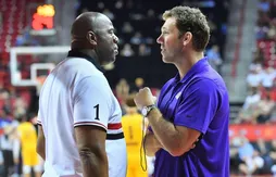 Luke Walton assure qu’il n’y a aucun malaise entre lui et Magic Johnson