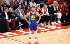 Stephen Curry s’imagine jouer encore six ans