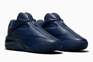 La SHAI 001 « Ink » a le cuir épais