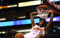 Les Suns coupent Derrick Jones Jr. pour conserver Mike James