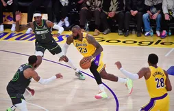 LeBron James : “En 22 ans de carrière, c’est ma première blessure au genou”