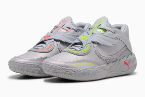 Un nouveau coloris « Shine » pour la MB.05