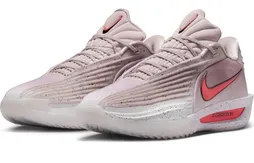 Une Nike GT Cut 3 Turbo pour Reed Sheppard !