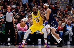 Un record pour LeBron James, mais une défaite des Lakers à Denver