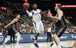 Déçu par son retour à Houston, John Wall a rebondi face aux Spurs