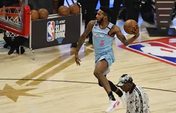 Portland attire Derrick Jones Jr !