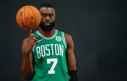 Jaylen Brown publie un éditorial sur l’espoir qui doit naître de l’épidémie de COVID-19