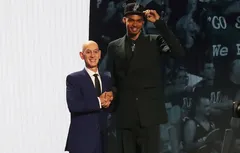 Adam Silver et Victor Wembanyama présentent NB-AI, l’intelligence artificielle de la NBA