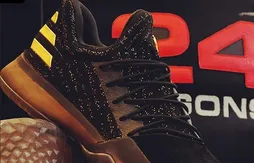 Adidas : un coloris noir et or pour la Harden 1