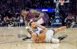 Autoritaires, les Warriors enfoncent un peu plus les Wolves