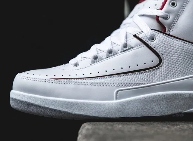 Jordan_2_White3