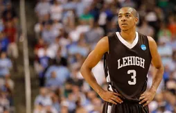 C.J. McCollum monte à la station Lehigh