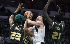Les Mavericks se sabordent encore à Charlotte !