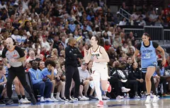 Caitlin Clark et Kelsey Mitchell irrésistibles à Chicago