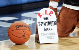 Le ballon microfibre, pire cadeau de l’histoire NBA