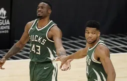 Giannis Antetokounmpo : “Je pense que mon frère a enlevé son T-Shirt et s’est mis à défendre”
