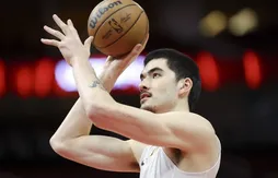 Steven Adams pas inquiet pour Zach Edey