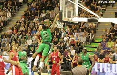 Pro A : Travis Leslie posterize Alexis Ajinça