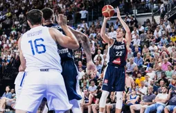 Le pétard Tarpey fait des étincelles avec les Bleus