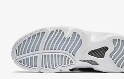 La Nike Air Zoom Cabos, version moderne de l’Air Zoom Flight “The Glove”