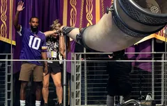 La maison de Mike Conley cambriolée alors qu’il lançait la saison des Vikings à domicile
