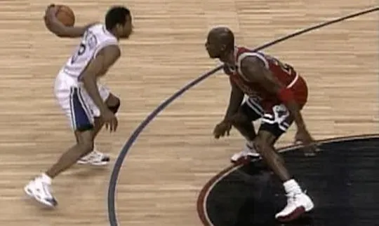 crossover-allen-iverson-michael-jordan