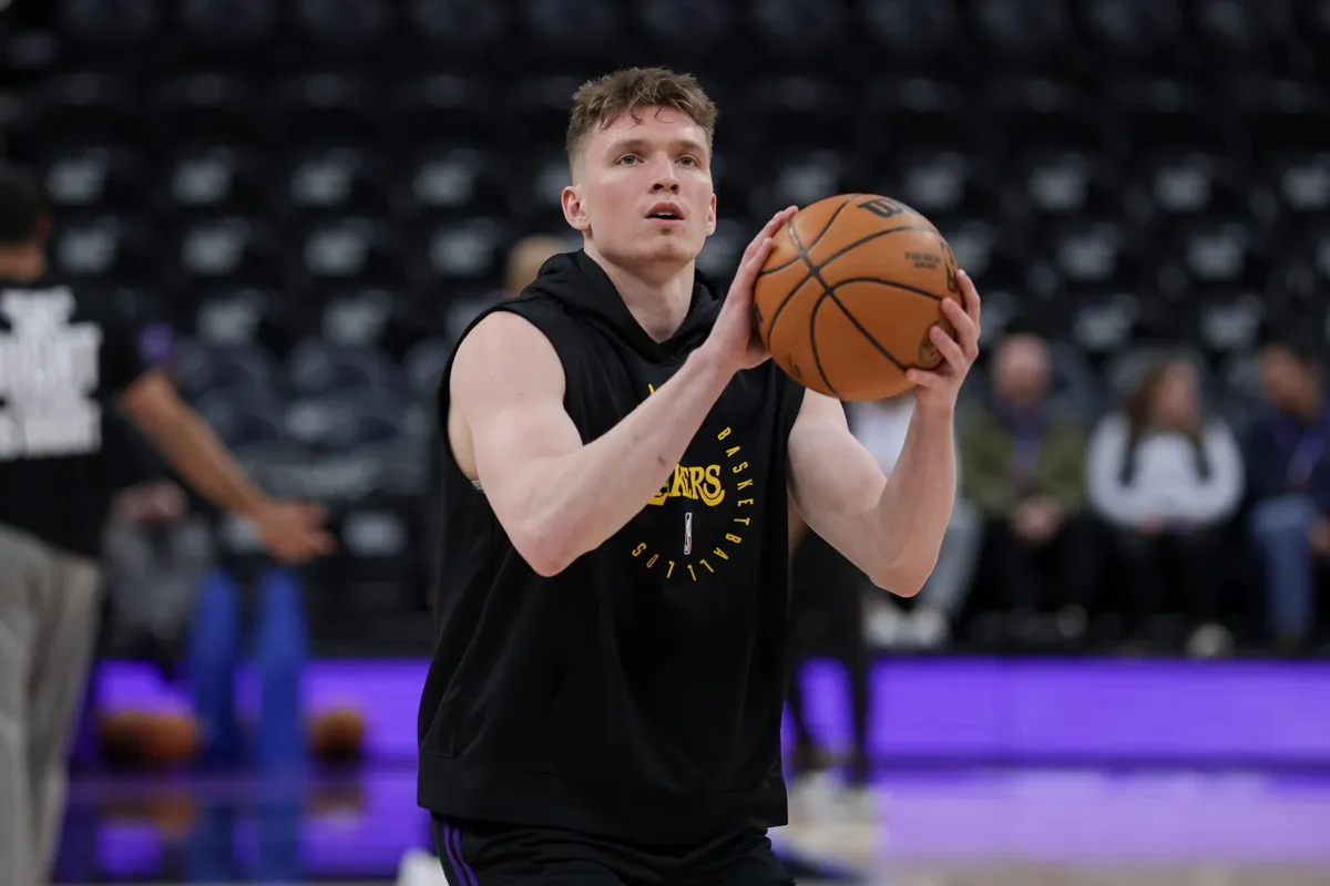 Dalton Knecht (Lakers) avant le match contre le Jazz