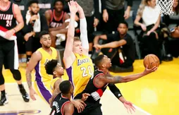 Damian Lillard enflamme le Staples Center