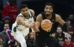 Giannis Antetokounmpo et Damian Lillard propulsent les Bucks à Cleveland