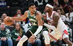 Giannis Antetokounmpo marche encore sur les Bulls