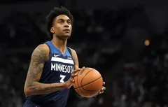 Les Wolves perdent encore Jaden McDaniels
