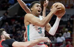 Les Spurs dominent sans trembler les Blazers