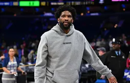 Joel Embiid n’a toujours pas pris de décision pour son genou