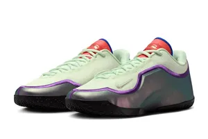 La LeBron 23 « Green With Envy » en souvenir de la rivalité avec les Celtics