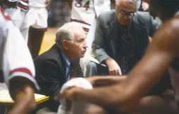 Les souvenirs sportifs de Red Holzman vendus aux enchères