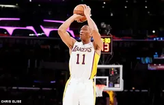 LA Lakers : Wesley Johnson frustré par sa situation contractuelle