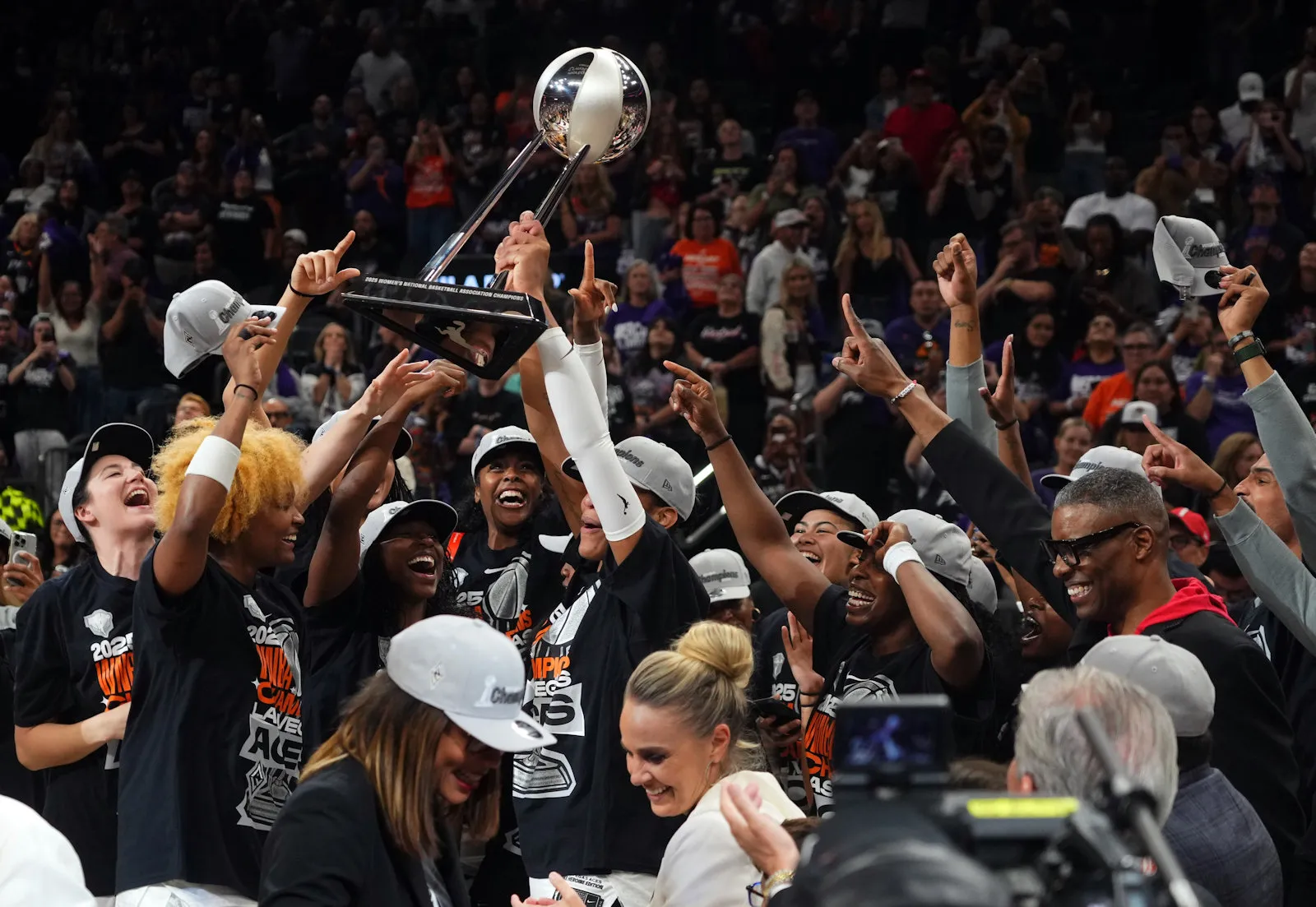 wnba salaires