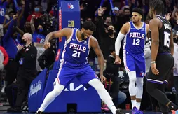 Le duel Embiid – Haliburton enflamme la salle de Philadelphie