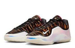 La LeBron 23 rend hommage aux « Heatles »