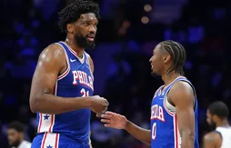 Joel Embiid remercie ses coéquipiers de tenir la baraque