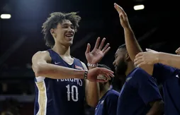 Le poster dunk de l’été pour le rookie Jaxson Hayes !